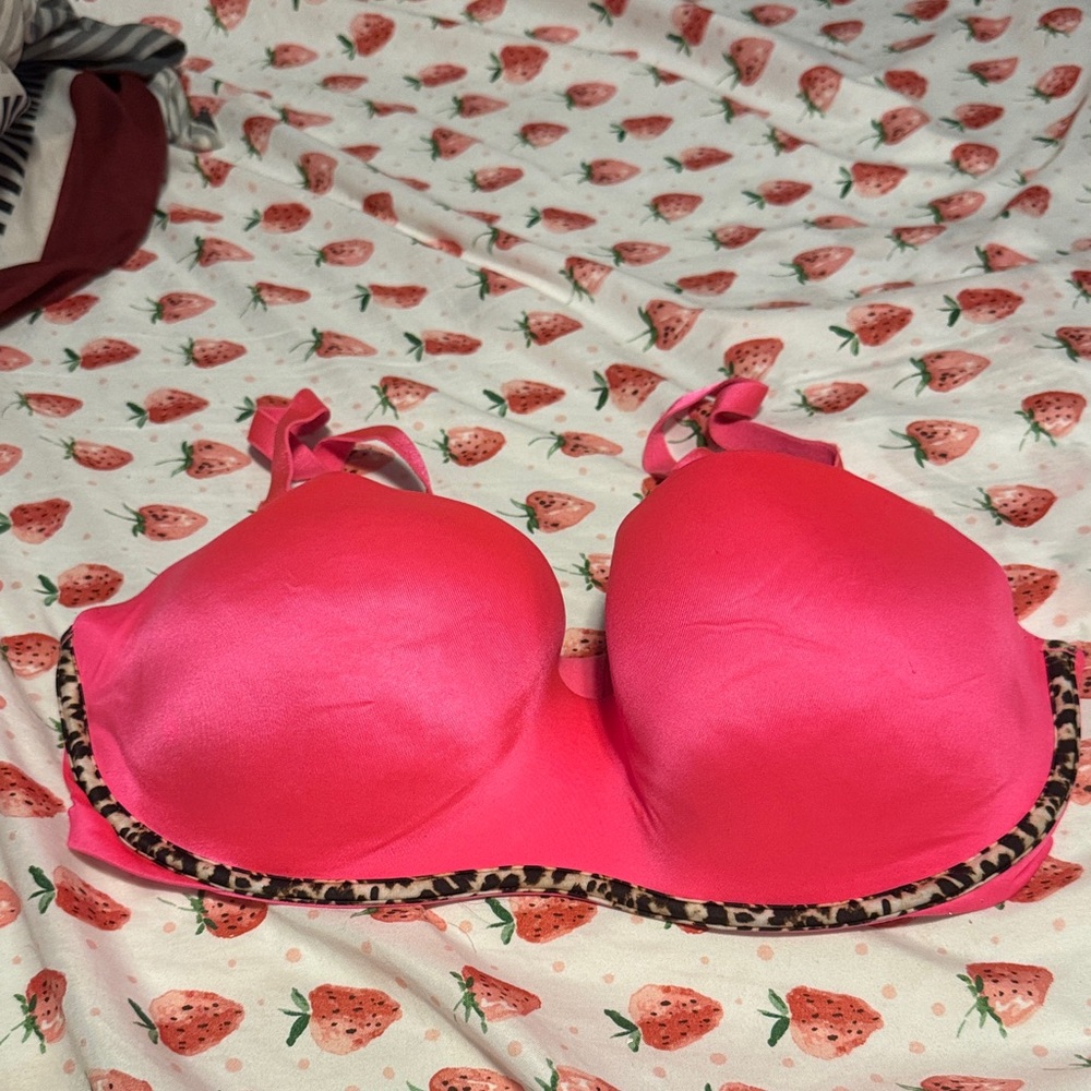Victoria's Secret Hot Pink T-Shirt Bra with Leopard Trim